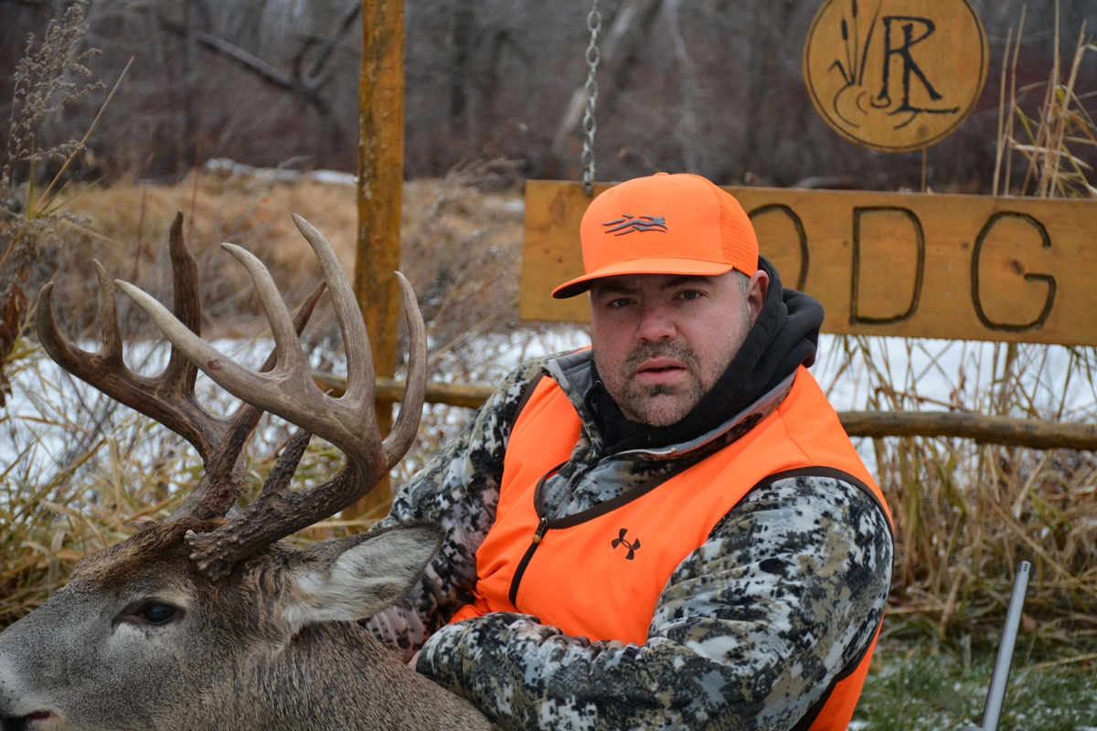 Whitetail Hunting Photo